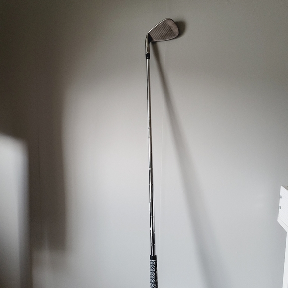 SOLD - Picture 5 of 8